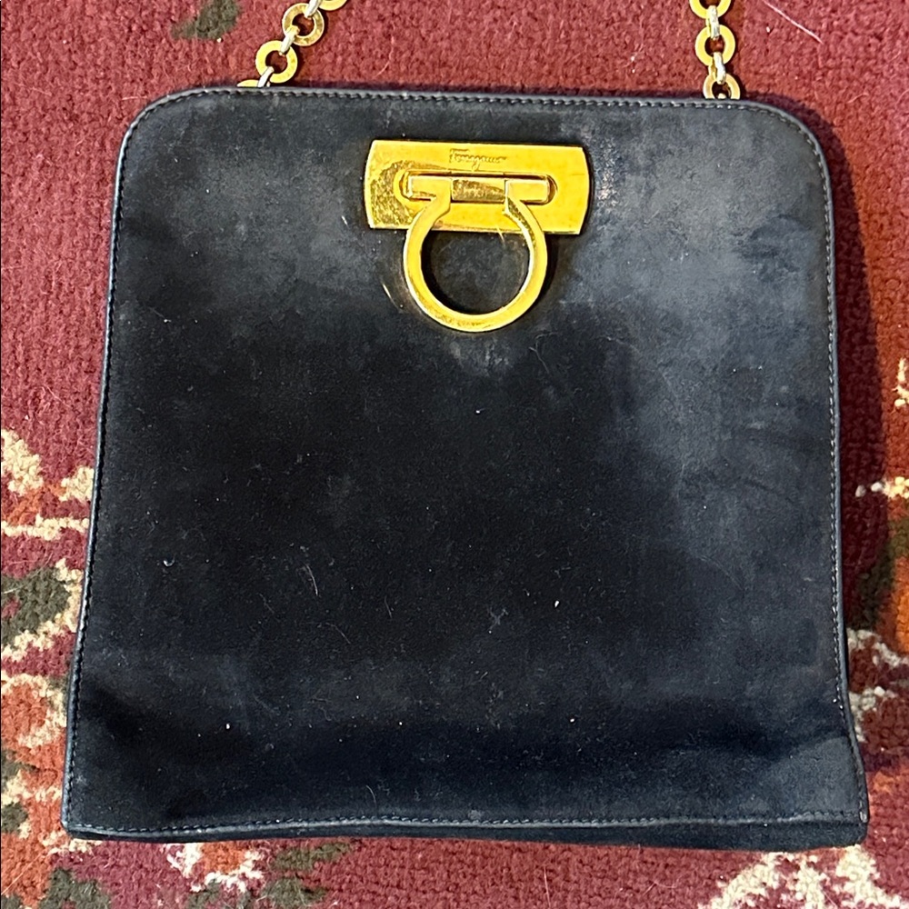 Vintage Ferragamo Gancini Shoulder - Crossbody Bag Gold Chain- Black -Gold Lock - Picture 14 of 15